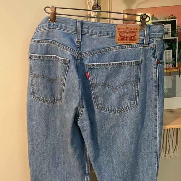 Levi’s Jeans
Seize 28
Boyfriend cut - Picture 2 of 2